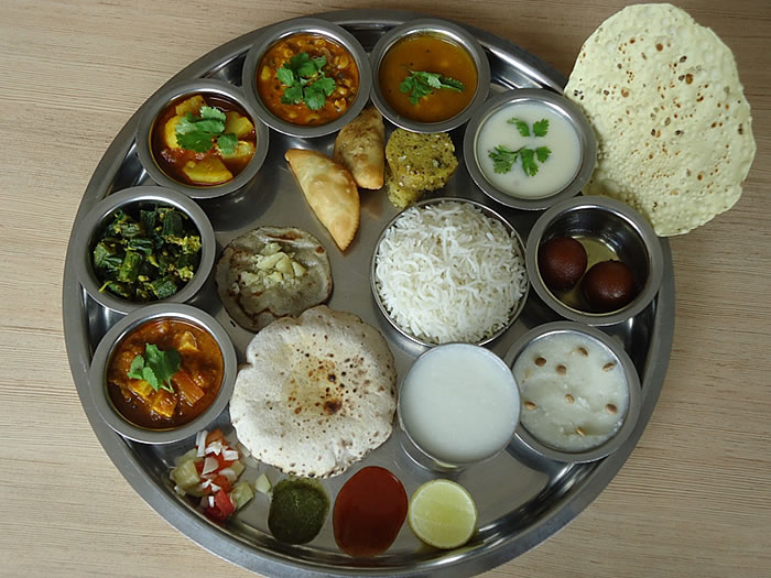 14-flavorsome-gujarati-foods-that-just-can-t-be-missed-flavorverse