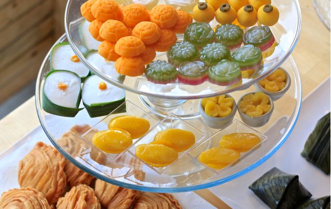 7-thai-desserts-that-will-give-you-an-extra-sweet-tooth-flavorverse