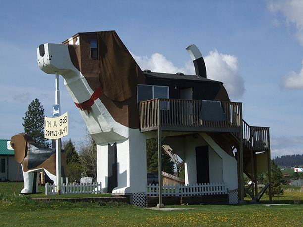 Dog Bark Park Inn, Cottonwood, Idaho, USA