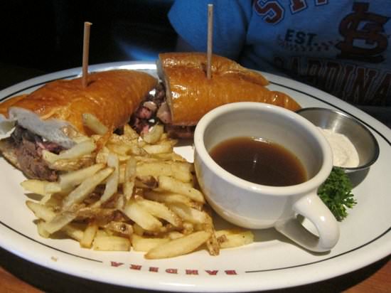 Prime-Rib-Sandwich-bandera-restaurant