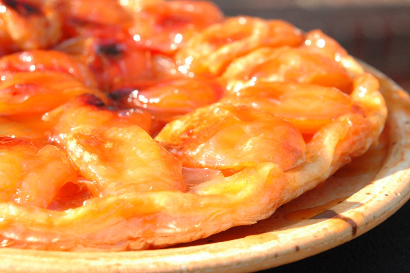 Apple tarte tatin