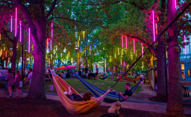 Spruce Street Harbor Park