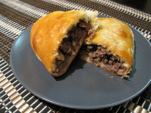 Piroshki Pirozhki Pyrizhky Bollos ucranianos