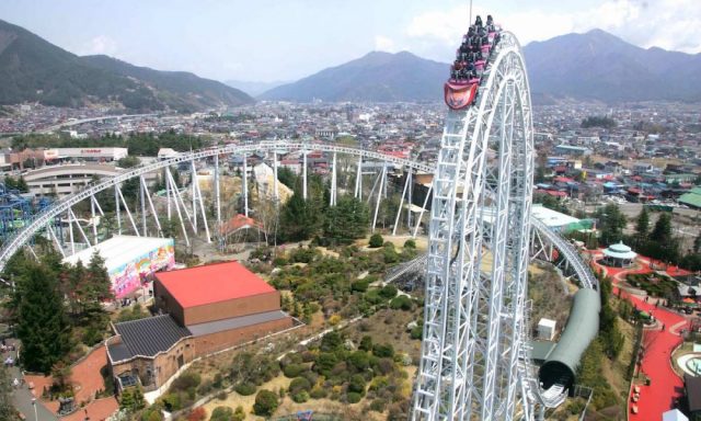 Do-Dodonpa World's Fastest Roller Coaster