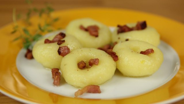 Kluski – Common Polish Appetizer Dessert