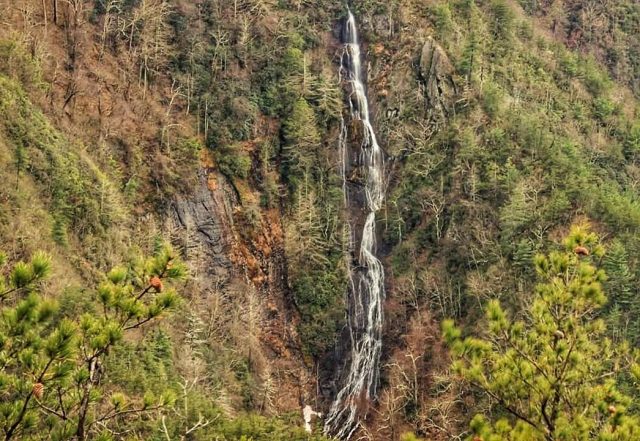 Buckeye Largest Waterfall in Tennessee