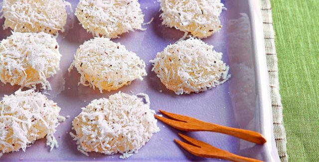 Traditional Pichi Pichi Filipino Dessert