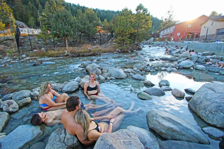 10 of the Best Natural Hot Springs in Colora pic image