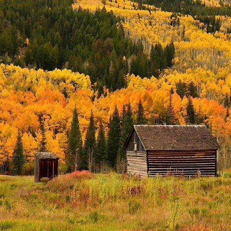 32 of the Ancient Ghost Towns in Colorado - Flavorverse