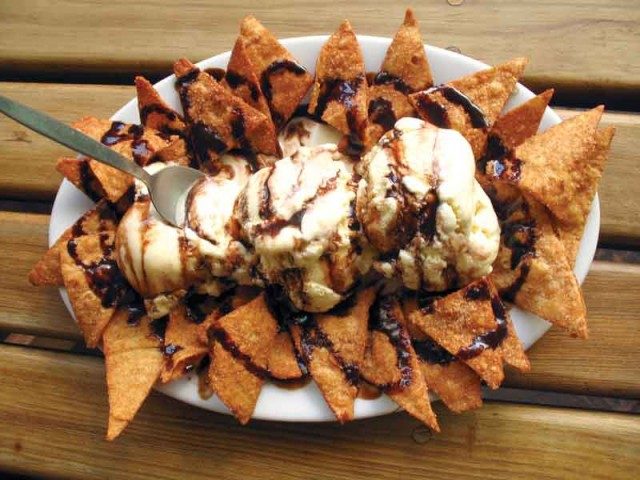 Nachos Authentic Cinnamon & Chocolate Mexican Dessert