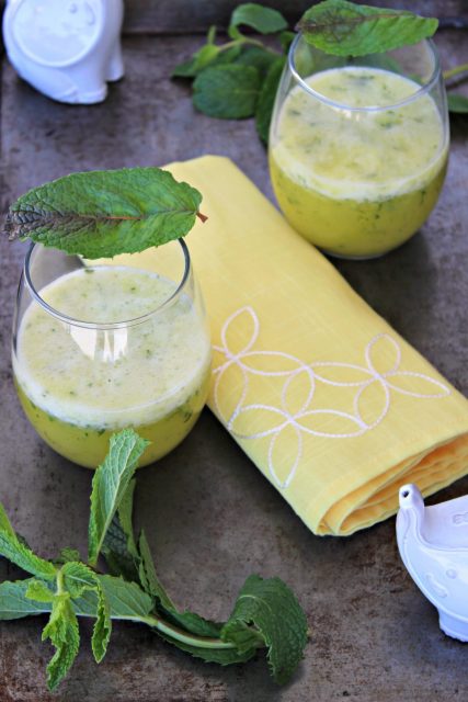 Brazilian Pineapple Mint Drink