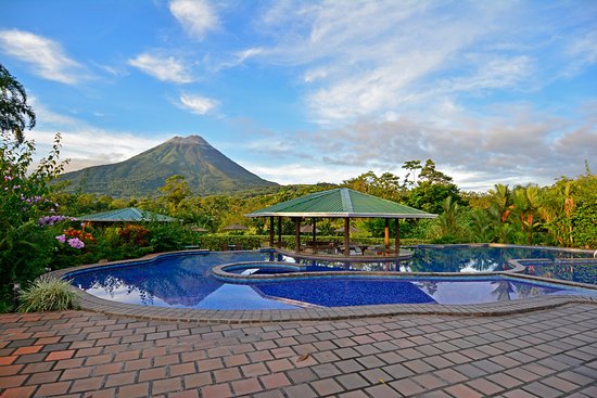 Arenal Manoa & Hot Springs La Fortuna Costa Rica