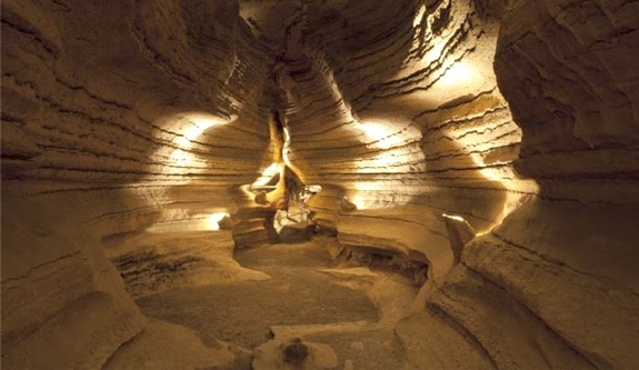 ミズーリ州の最高のブラフの住人の洞窟