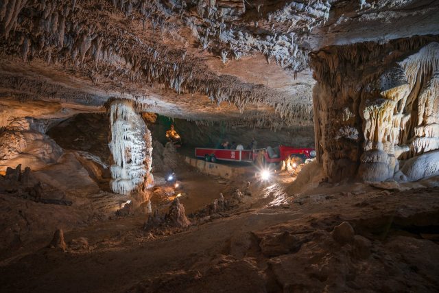 Caves in Missouri