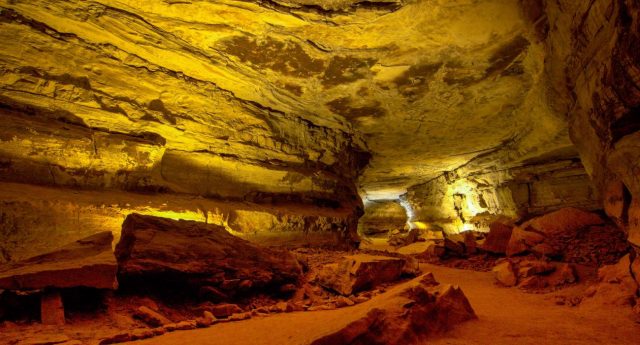 Best Mammoth Cave National Park in Kentucky