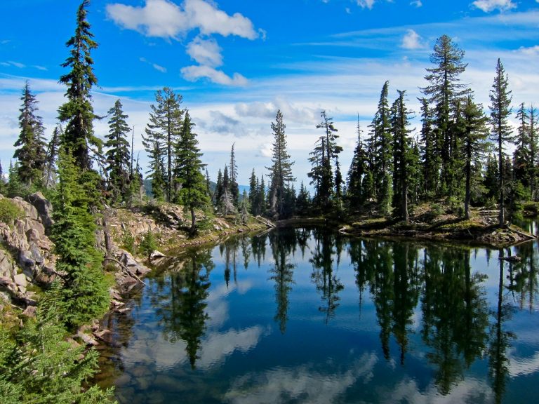 18 Dei Migliori E Più Belli Laghi Delloregon Simbolo Reiki 1156