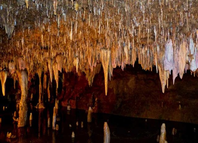 Old Spanish Treasure Cave in Arkansas to Explore