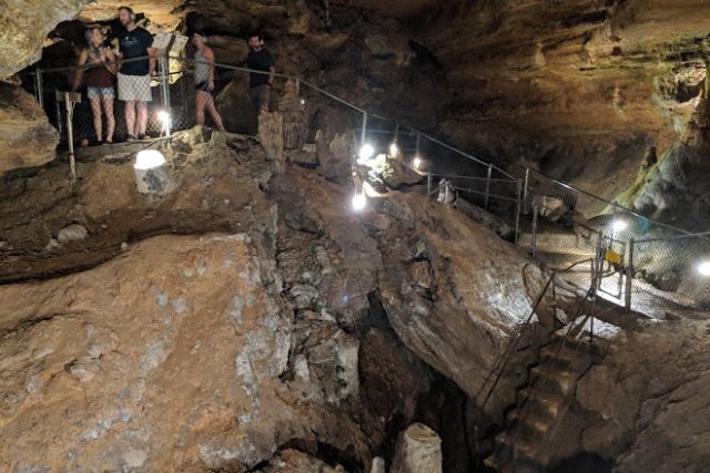 onyx cave eureka springs