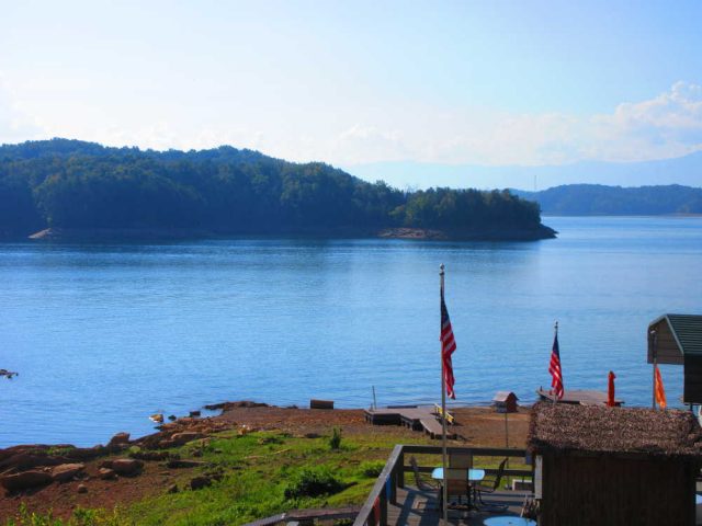 Douglas Lake in Tennessee