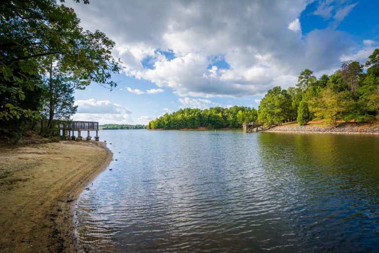 11 of the Best and Most Beautiful Lakes in South Carolina - Flavorverse