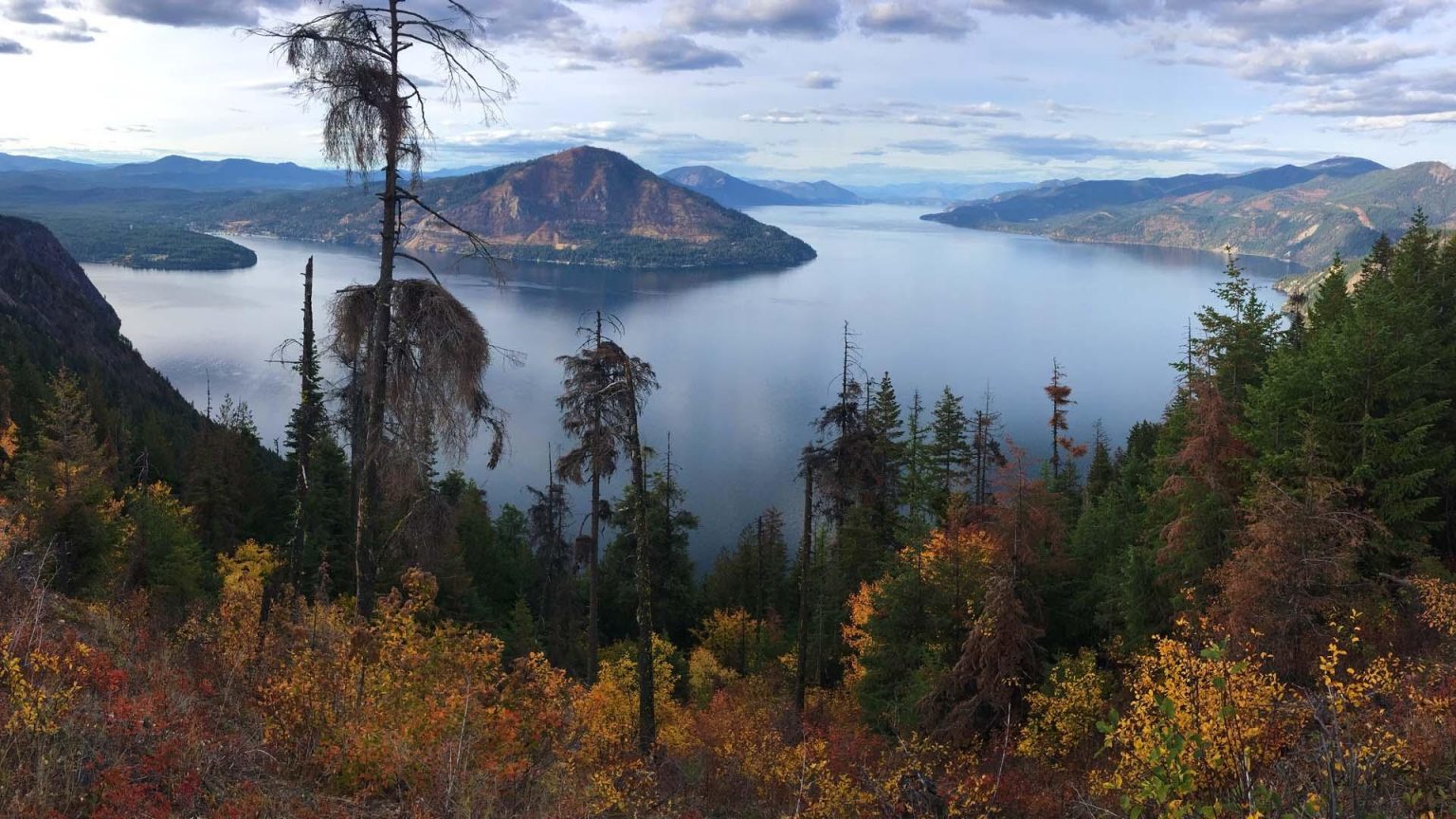 17 of the Best and Most Beautiful Lakes in Idaho - Flavorverse