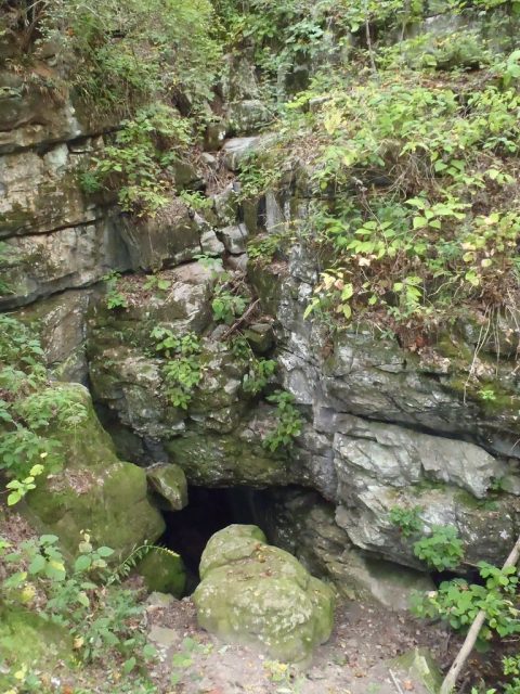 Cemetery Pit Cave in Northern Georgia