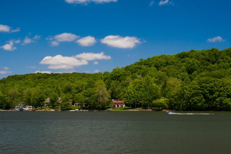 17 Best Lakes in Indiana for An Ideal Getaway Flavorverse