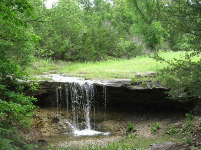 Alcove Springs and Waterfall in Kansas