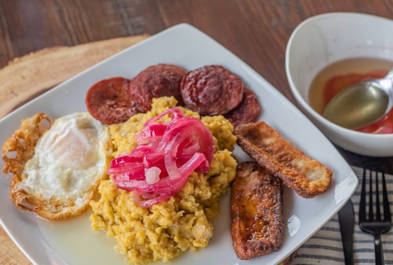 17-of-the-best-and-most-popular-dominican-republic-foods