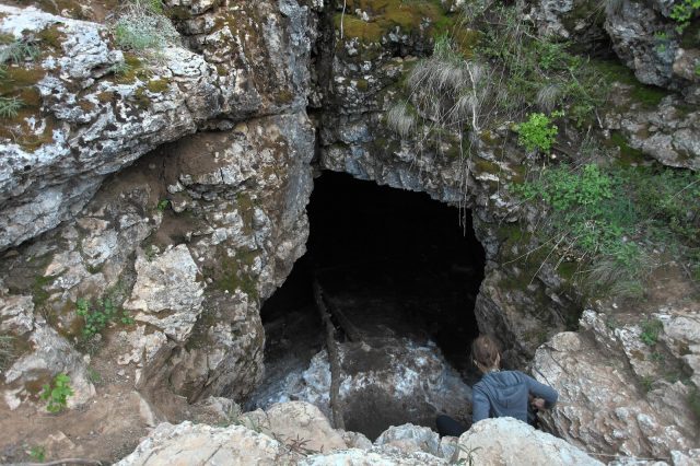 Duck Creek Ice Cave in Southern Utah