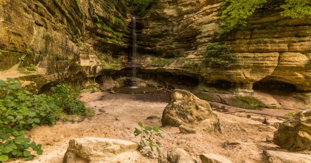Cave in St. Louis Canyon in Northern Illinois