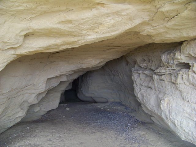 Ludlow Cave