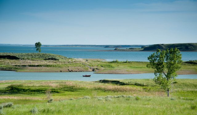 Fort Peck Lake, Missouri River Country