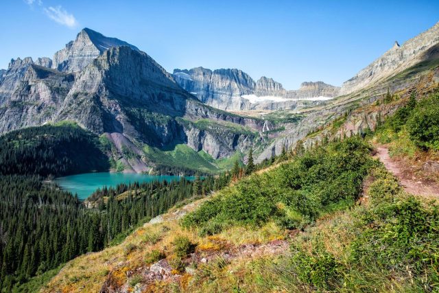 Grinnell Glacier Trail in Montana